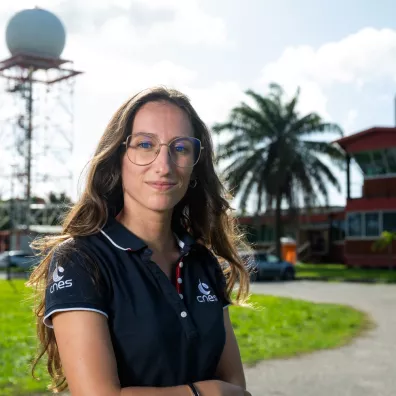 Portrait d'Anne-Sophie Chassagnou au Centre spatial guyanais.